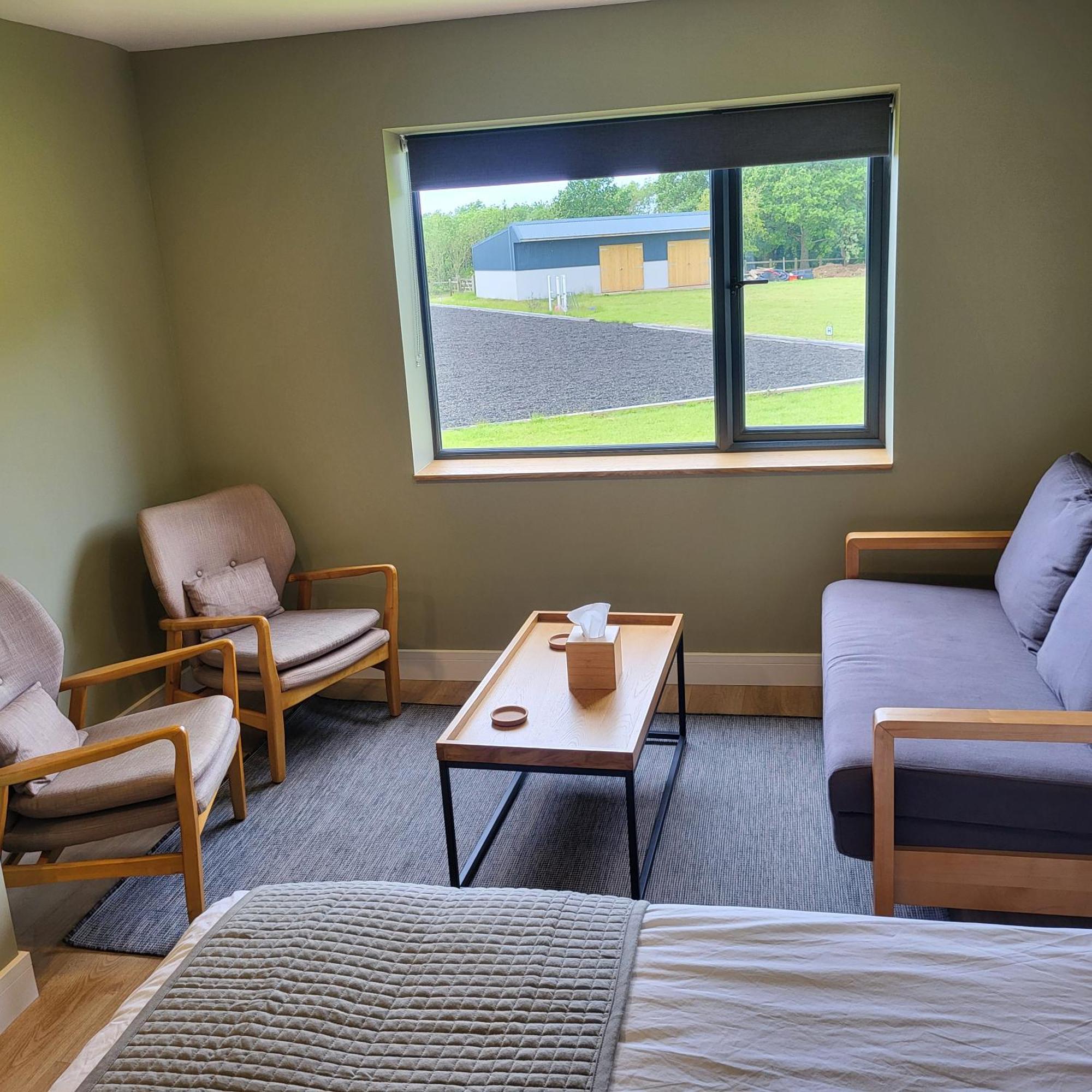 Open Acres Accommodation And Airport Parking Backwell Esterno foto